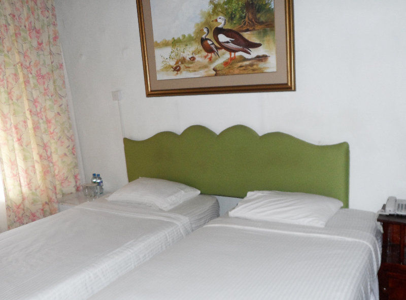 Tea Bush Hotel Nuwara Eliya Extérieur photo